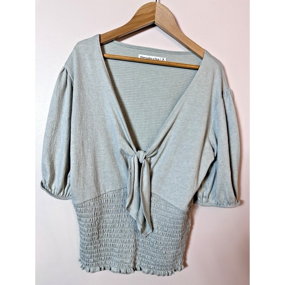 Abercrombie & Fitch Top Womens M Light Green Tie Front Smocked Top Puff Sleeve